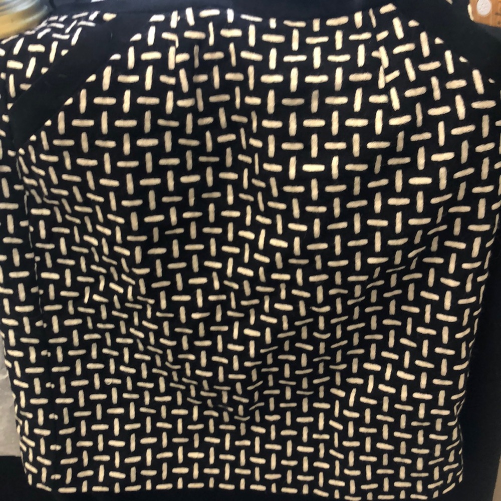 Talbots Black and Cream Patterned Skirt